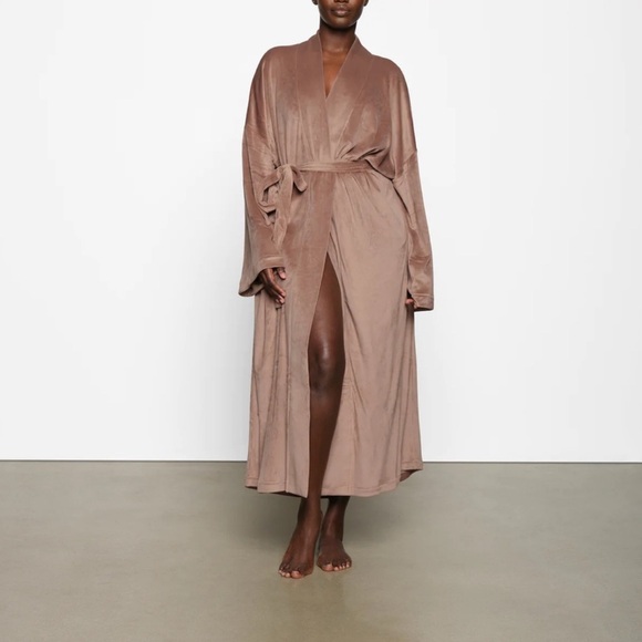 SKIMS Other - New SKIMS Velour Wrap Robe Size XS